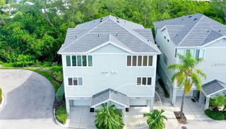 539 FOREST WAY 539, Longboat Key, FL 34228