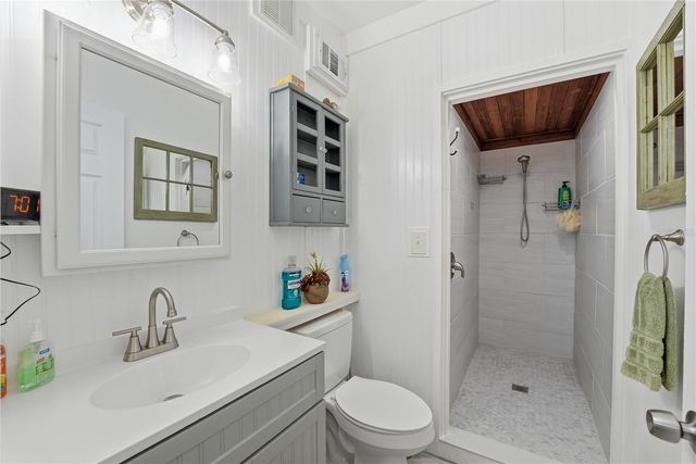 240 N DEVON AVENUE, Winter Springs, FL 32708