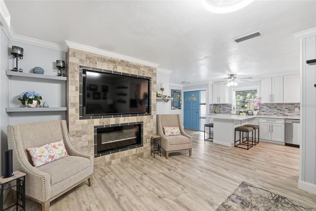 240 N DEVON AVENUE, Winter Springs, FL 32708
