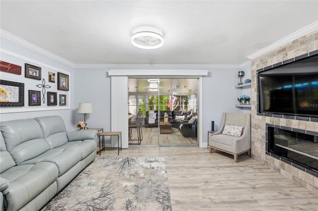 240 N DEVON AVENUE, Winter Springs, FL 32708