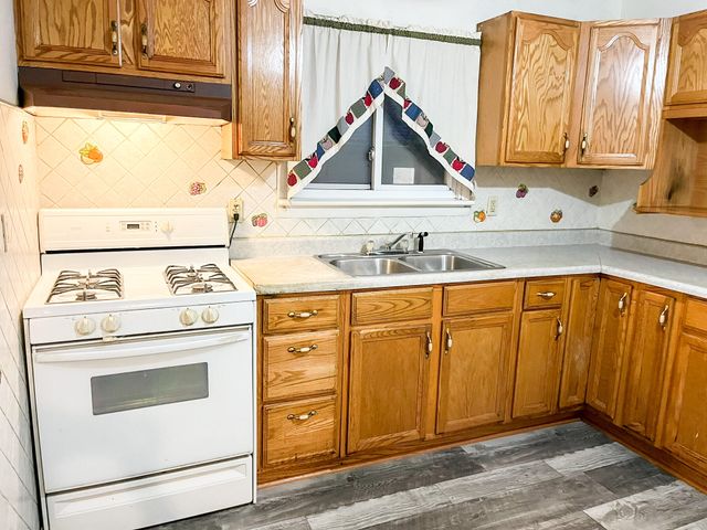 3803 Parrish Avenue, East Chicago, IN 46312