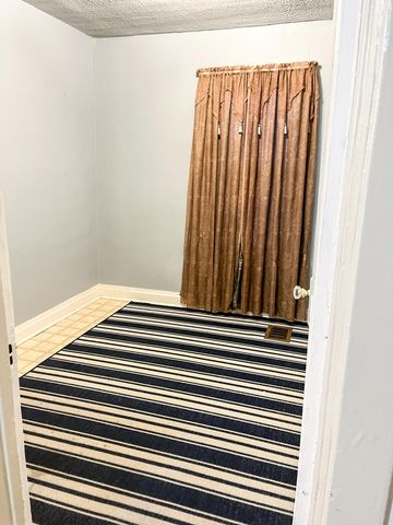 3803 Parrish Avenue, East Chicago, IN 46312