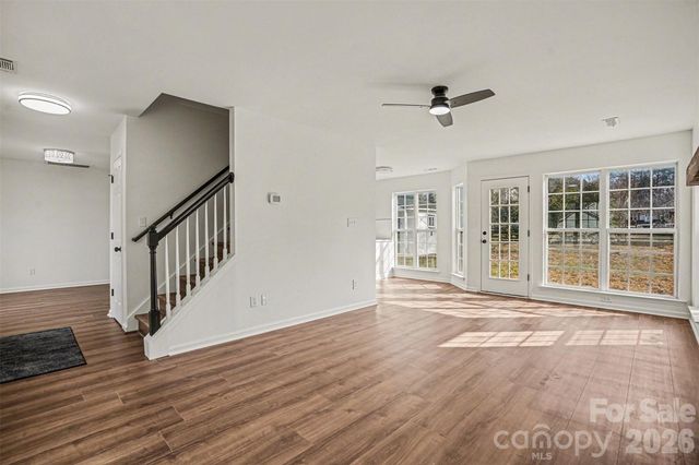 8106 Castlemaine Drive, Matthews, NC 28104