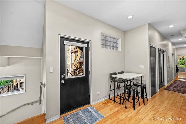 1308 N BOSWORTH Avenue 2, Chicago, IL 60622