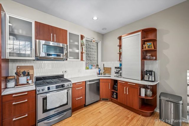 1308 N BOSWORTH Avenue 2, Chicago, IL 60622
