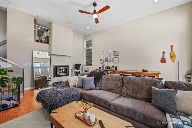 1308 N BOSWORTH Avenue 2, Chicago, IL 60622