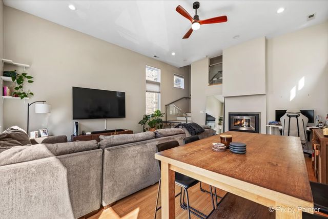 1308 N BOSWORTH Avenue 2, Chicago, IL 60622