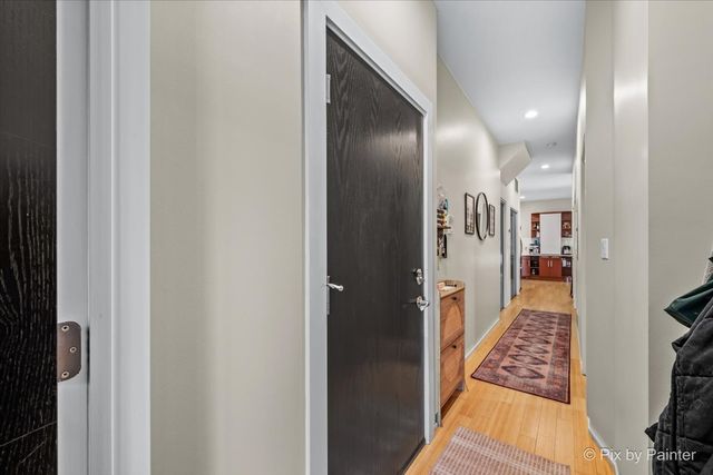 1308 N BOSWORTH Avenue 2, Chicago, IL 60622