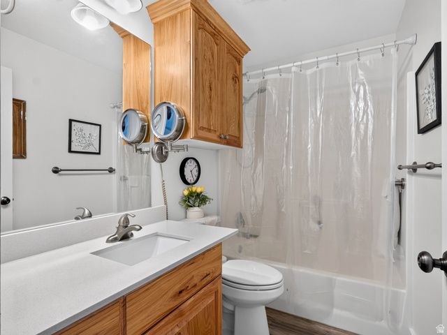 1434 W 1100 N, Farr West, UT 84404