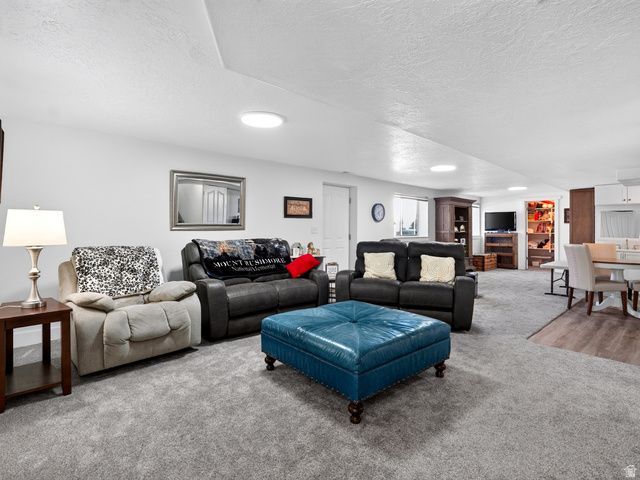 1434 W 1100 N, Farr West, UT 84404