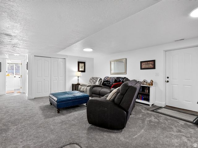 1434 W 1100 N, Farr West, UT 84404