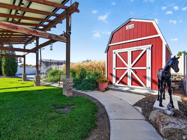 1434 W 1100 N, Farr West, UT 84404
