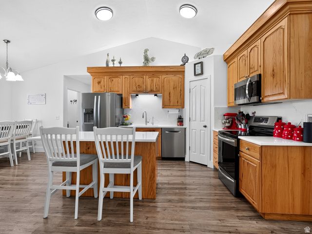 1434 W 1100 N, Farr West, UT 84404