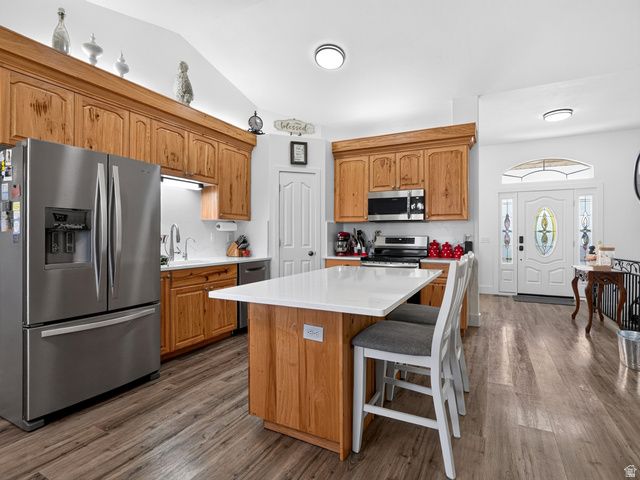 1434 W 1100 N, Farr West, UT 84404