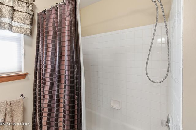 28 Jacob Drive, Howell, NJ 07731