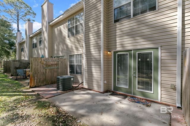 1517 Regency Road 83, Gulf Shores, AL 36542
