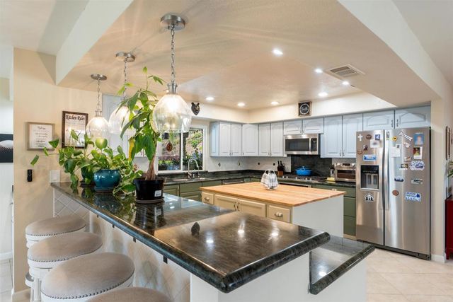 3434 Los Sicomoros Lane, Fallbrook, CA 92028