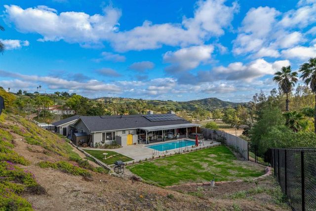 3434 Los Sicomoros Lane, Fallbrook, CA 92028