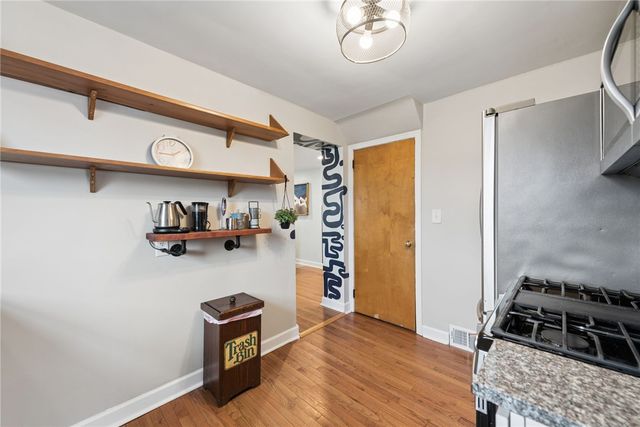 2039 Outlook Dr, Penn Hills, PA 15147