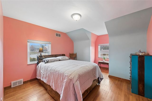 2039 Outlook Dr, Penn Hills, PA 15147