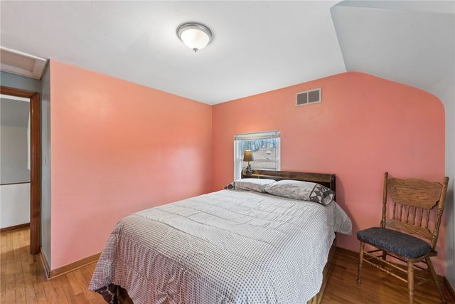 2039 Outlook Dr, Penn Hills, PA 15147