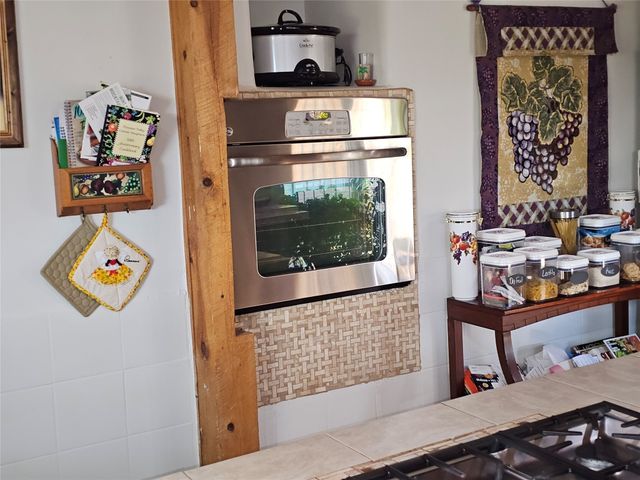 153 Vista Del Norte, Santa Fe, NM 87507