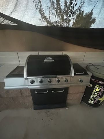 153 Vista Del Norte, Santa Fe, NM 87507