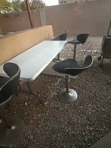 153 Vista Del Norte, Santa Fe, NM 87507