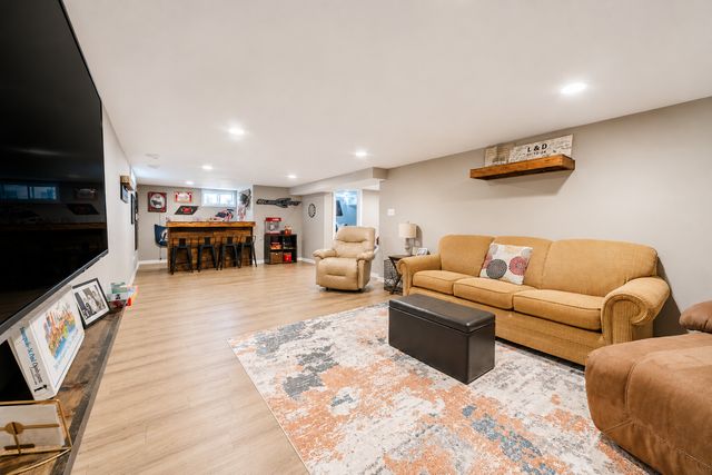 212 Sunset Drive, Jordan, MN 55352