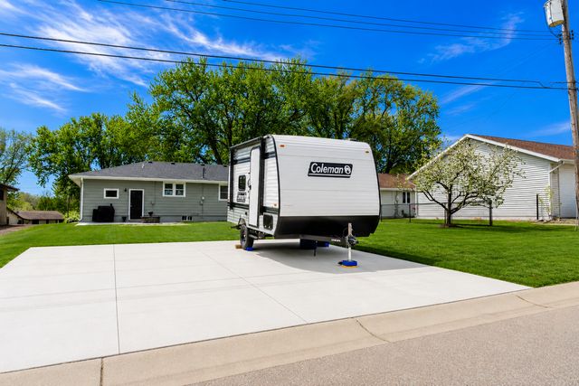 212 Sunset Drive, Jordan, MN 55352