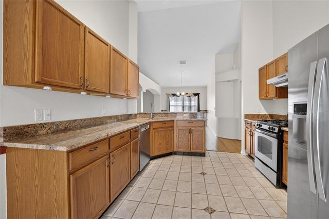 10122 SOMERSBY DRIVE, Riverview, FL 33578