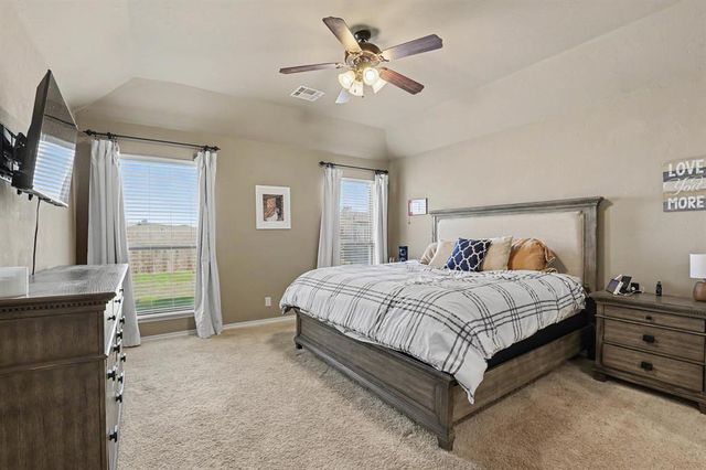 17036 Hardwood Place, Edmond, OK 73012