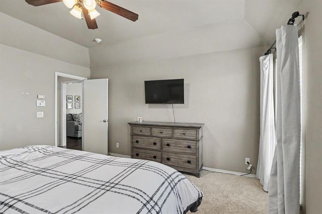 17036 Hardwood Place, Edmond, OK 73012