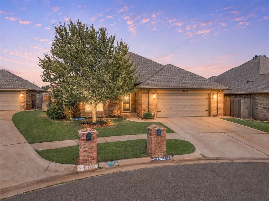 17036 Hardwood Place, Edmond, OK 73012