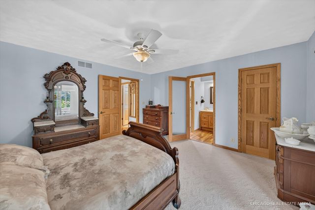 10062 Jesters Row, Roscoe, IL 61073