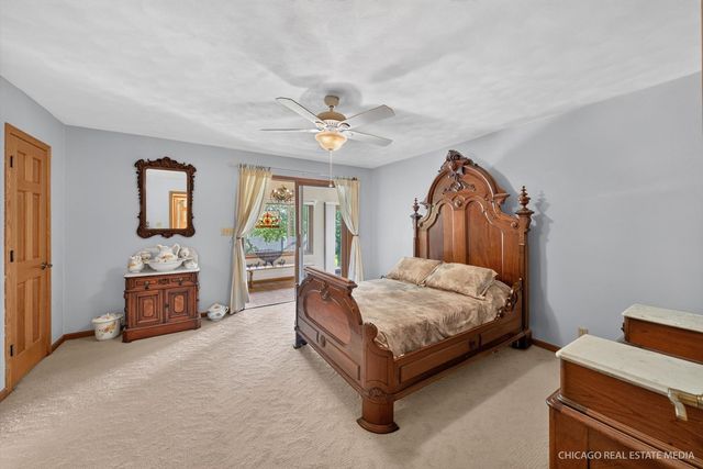 10062 Jesters Row, Roscoe, IL 61073