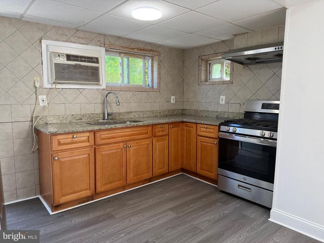 2223 S FELTON ST, Philadelphia, PA 19142