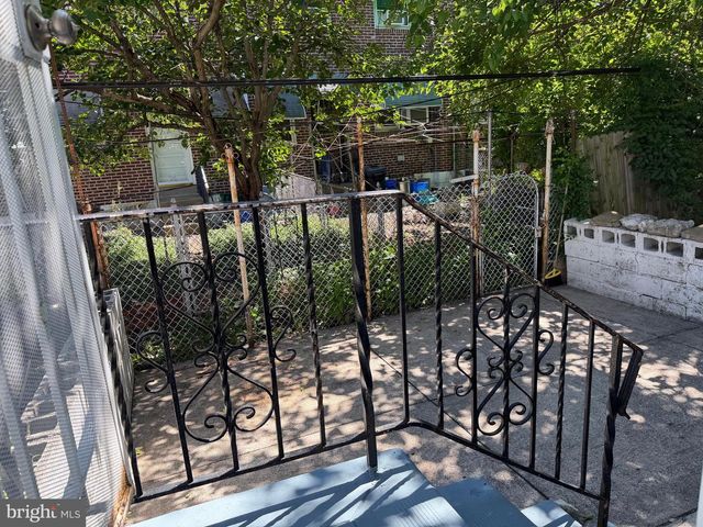 2223 S FELTON ST, Philadelphia, PA 19142