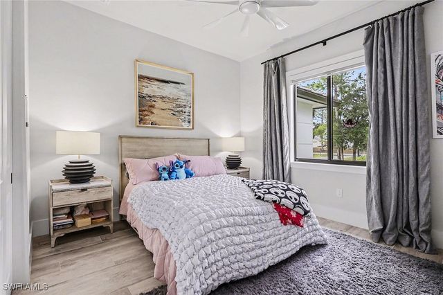 1720 21st ST SW, Naples, FL 34117