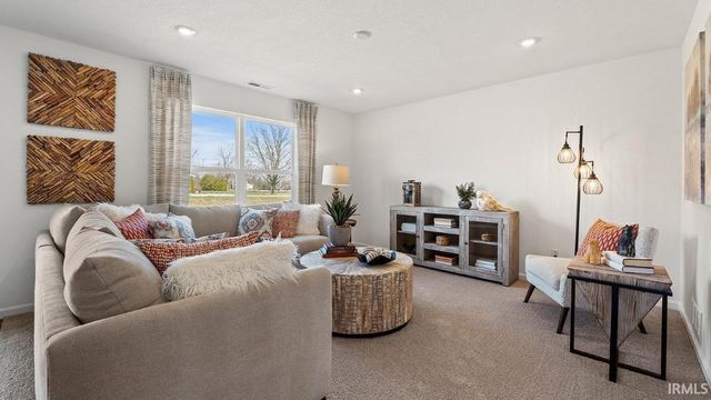 3832 Bradley Drive, Fort Wayne, IN 46818