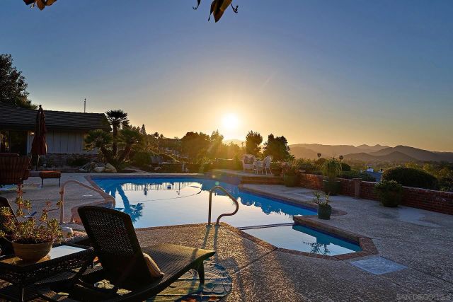 17505 Corte Lomas Verdes, Poway, CA 92064