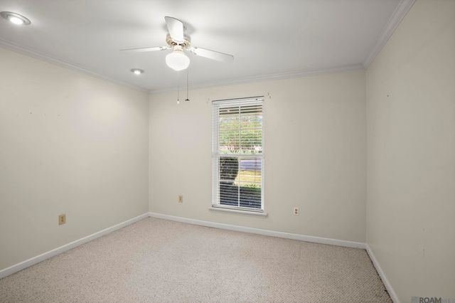 4987 Herridge Dr, Baton Rouge, LA 70817