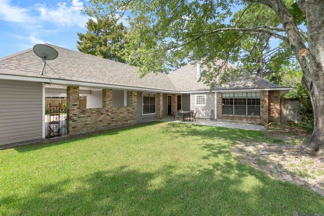 4987 Herridge Dr, Baton Rouge, LA 70817