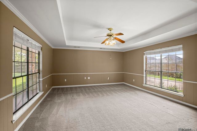 4987 Herridge Dr, Baton Rouge, LA 70817