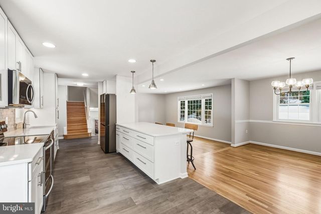 1392 KERSEY LN, Potomac, MD 20854