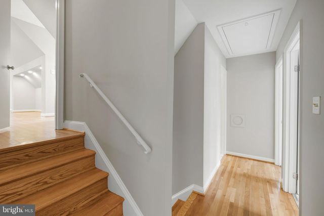 1392 KERSEY LN, Potomac, MD 20854