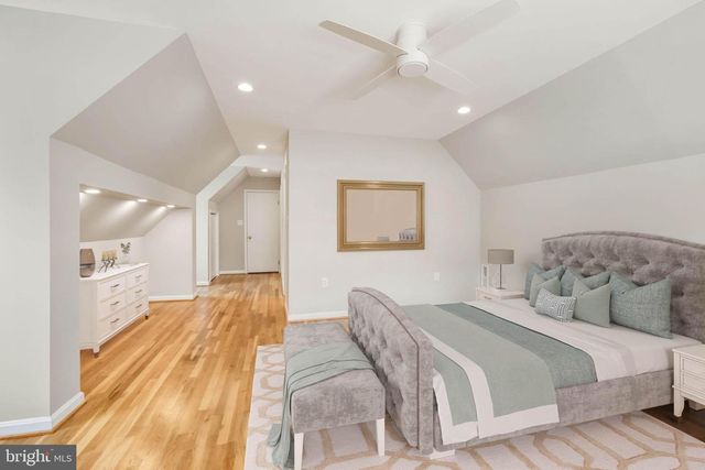 1392 KERSEY LN, Potomac, MD 20854