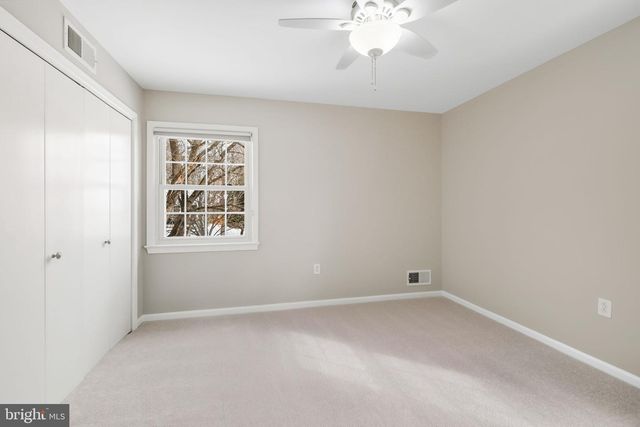 1392 KERSEY LN, Potomac, MD 20854