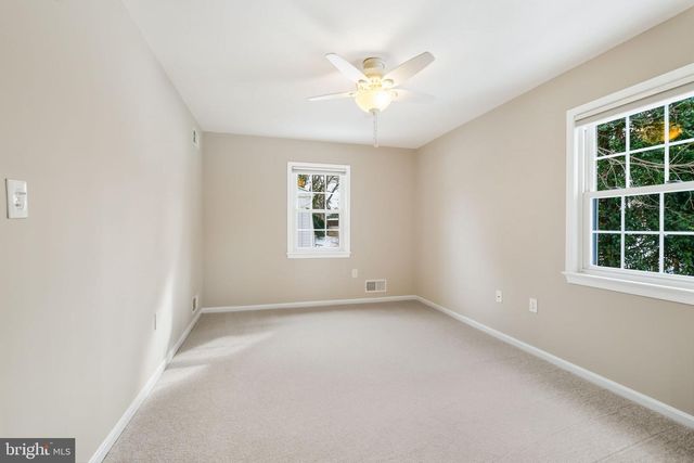 1392 KERSEY LN, Potomac, MD 20854