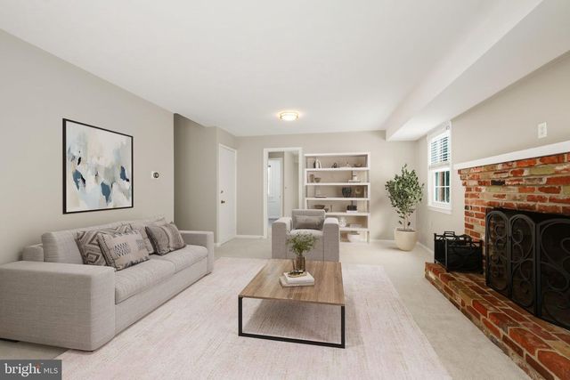 1392 KERSEY LN, Potomac, MD 20854